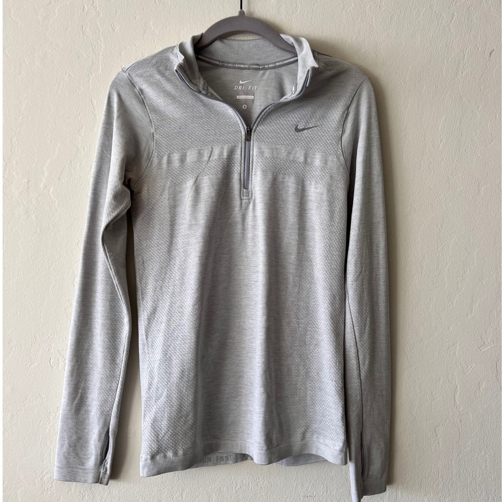 Women's Gray GorpCore Nike Dri Fit Running Quarter Zip Jacket Size Small